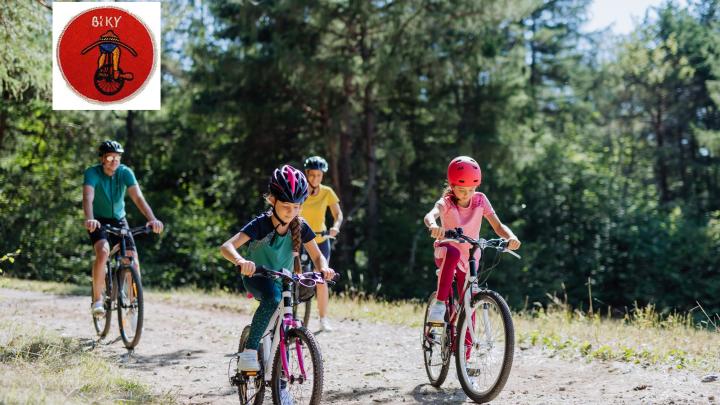 Familie på cykel